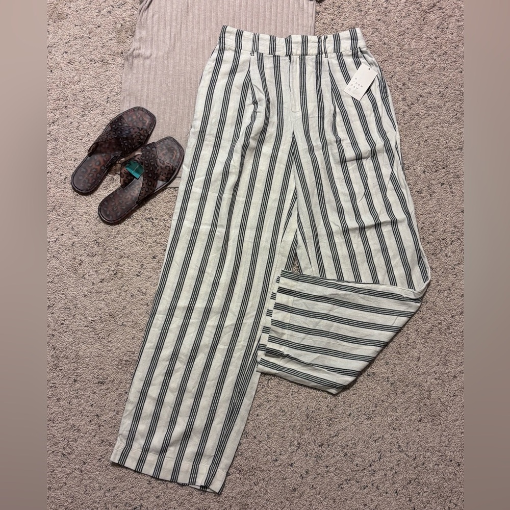 A new day women’s striped Wide-Leg Pants size 4